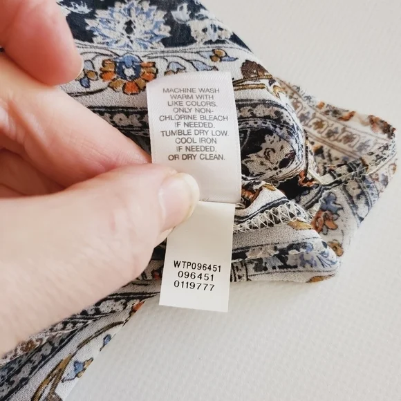 1037 * J. Jill Patchwork Print Blouse Cream Brown Size XS - Picture 6 of 8